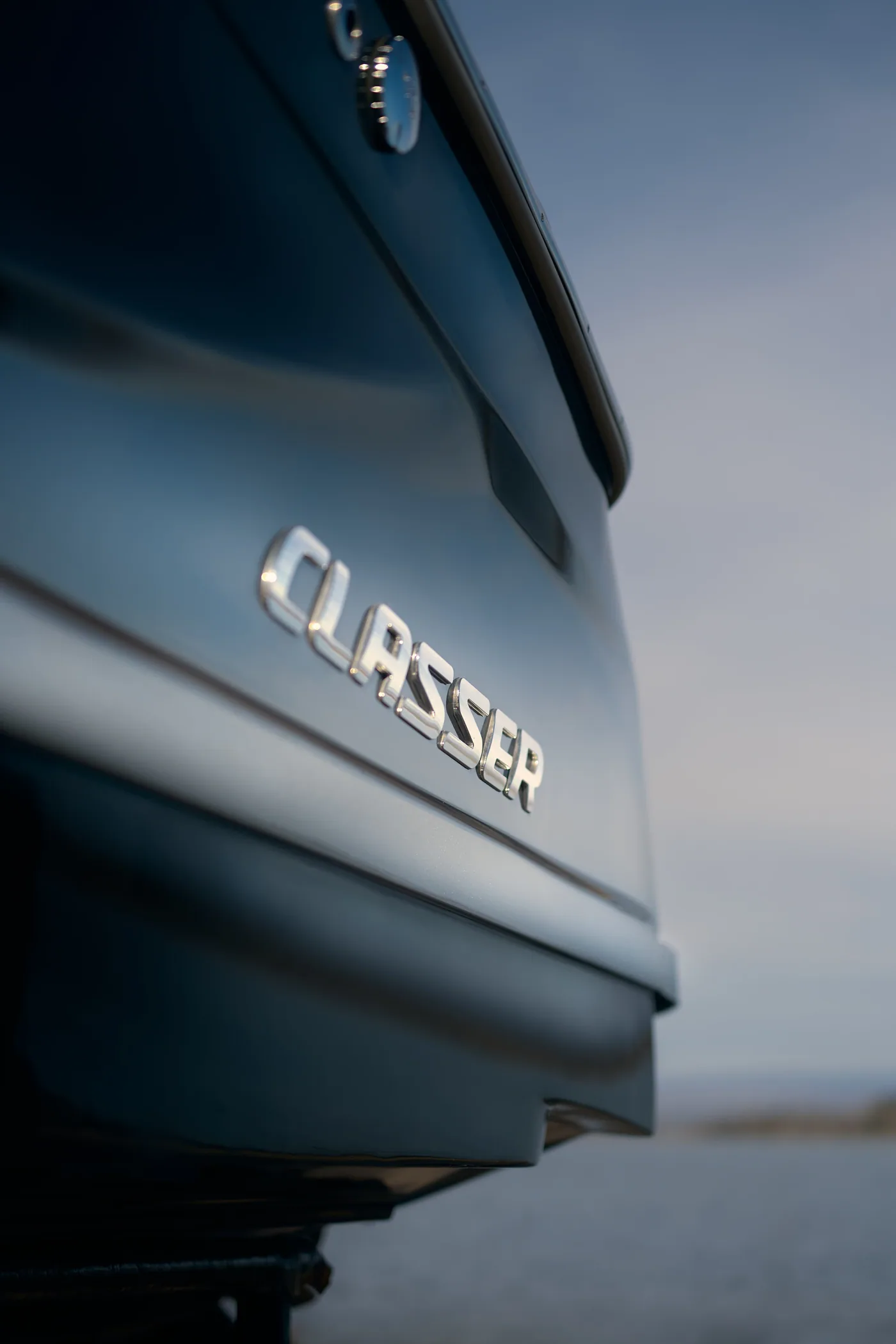 Exterior Classer 246 DF — imagen 1